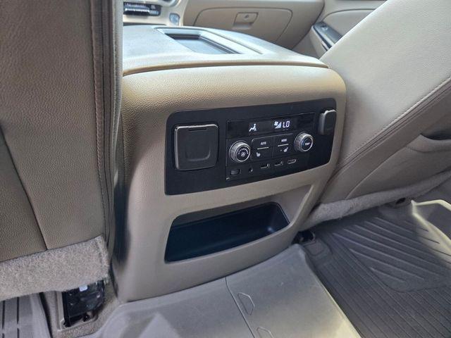 used 2020 GMC Yukon car, priced at $31,995