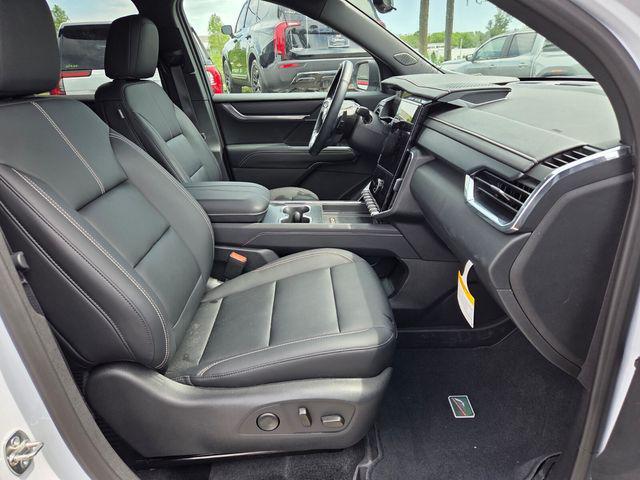 new 2026 GMC Acadia car, priced at $48,288
