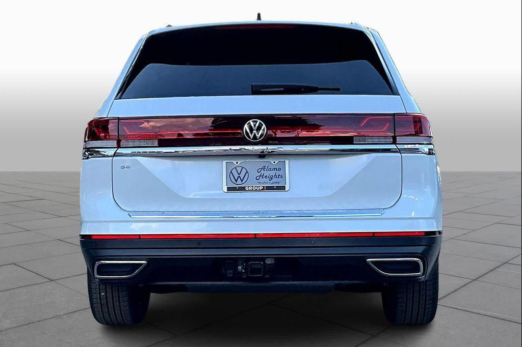 new 2026 Volkswagen Atlas car, priced at $46,296