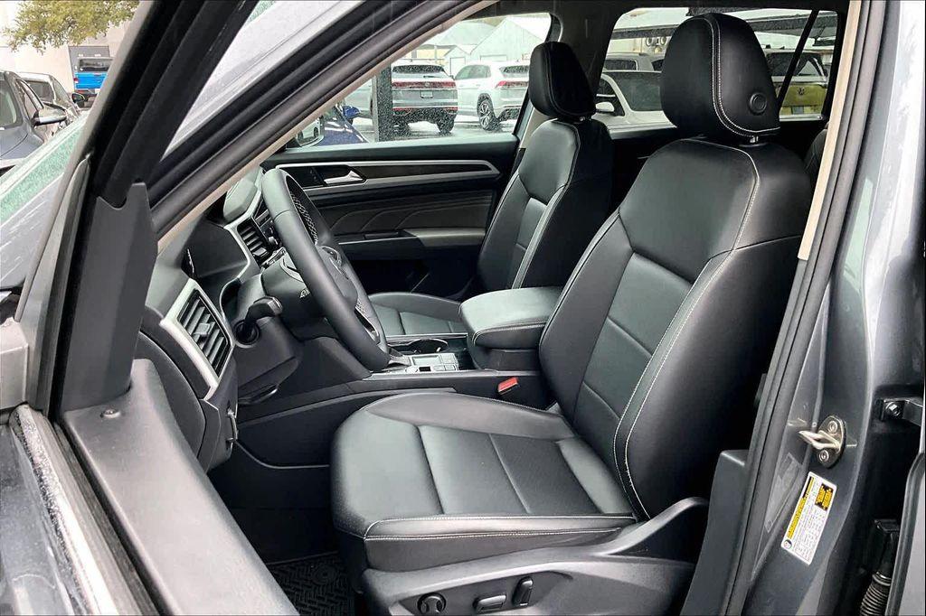 used 2023 Volkswagen Atlas car, priced at $28,991