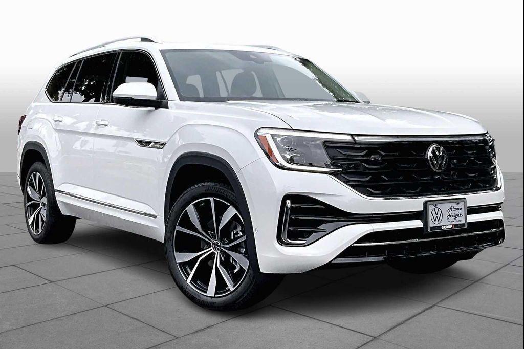 new 2026 Volkswagen Atlas car, priced at $56,331