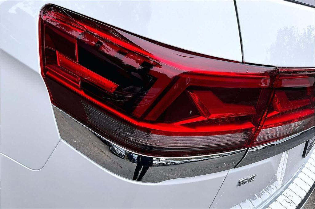 new 2026 Volkswagen Atlas car, priced at $46,296