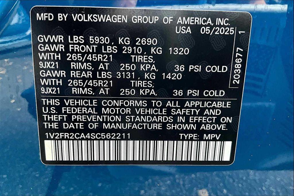 new 2025 Volkswagen Atlas car, priced at $52,856