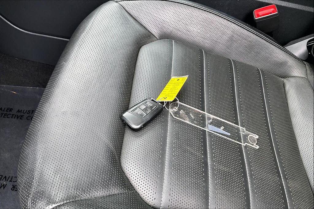 used 2019 Volkswagen Atlas car, priced at $20,991