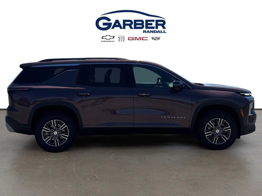 used 2024 Chevrolet Traverse car, priced at $41,466