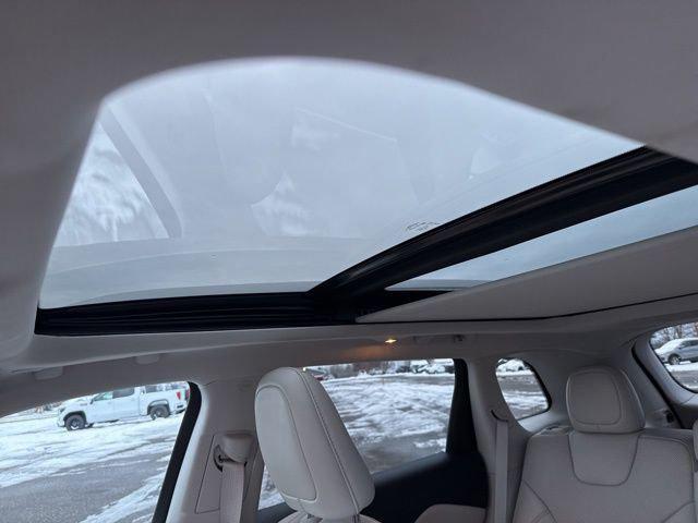 used 2021 Jeep Cherokee car, priced at $19,737