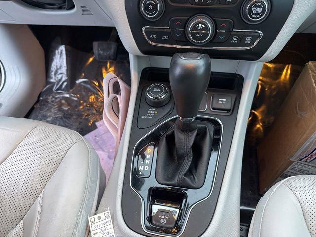 used 2021 Jeep Cherokee car, priced at $19,737