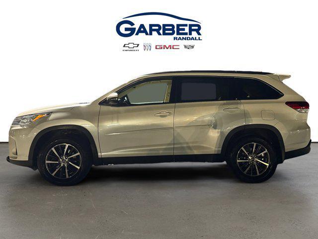 used 2019 Toyota Highlander car, priced at $24,691
