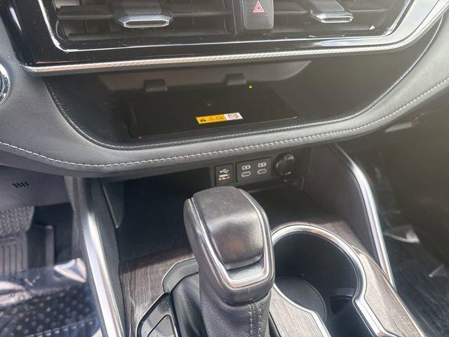 used 2023 Toyota Highlander car, priced at $39,938