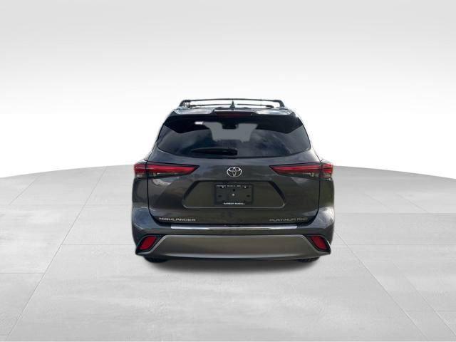 used 2023 Toyota Highlander car, priced at $39,938