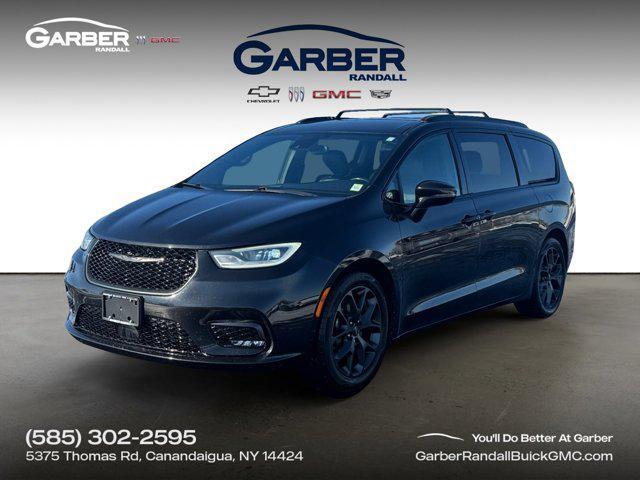 used 2021 Chrysler Pacifica car, priced at $23,411