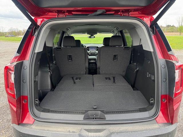 used 2023 GMC Acadia car, priced at $34,170