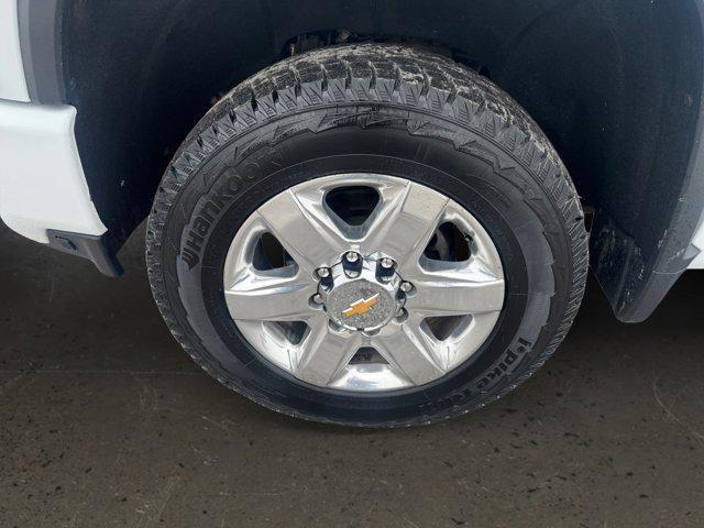 used 2022 Chevrolet Silverado 2500 car, priced at $48,993