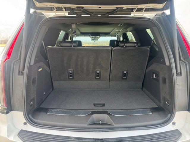 used 2024 Cadillac Escalade car, priced at $75,421