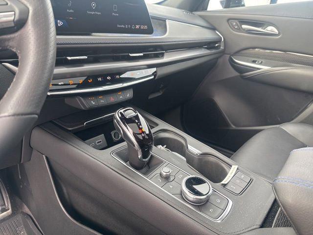 used 2024 Cadillac XT4 car, priced at $40,378