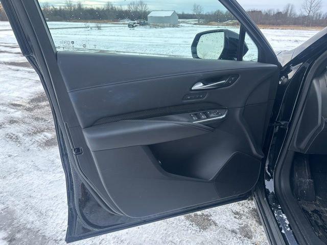 used 2024 Cadillac XT4 car, priced at $40,378