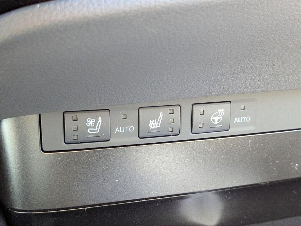 new 2025 Lexus ES 350 car, priced at $50,789