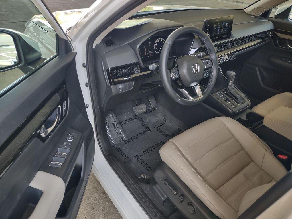 used 2025 Honda CR-V car, priced at $35,853