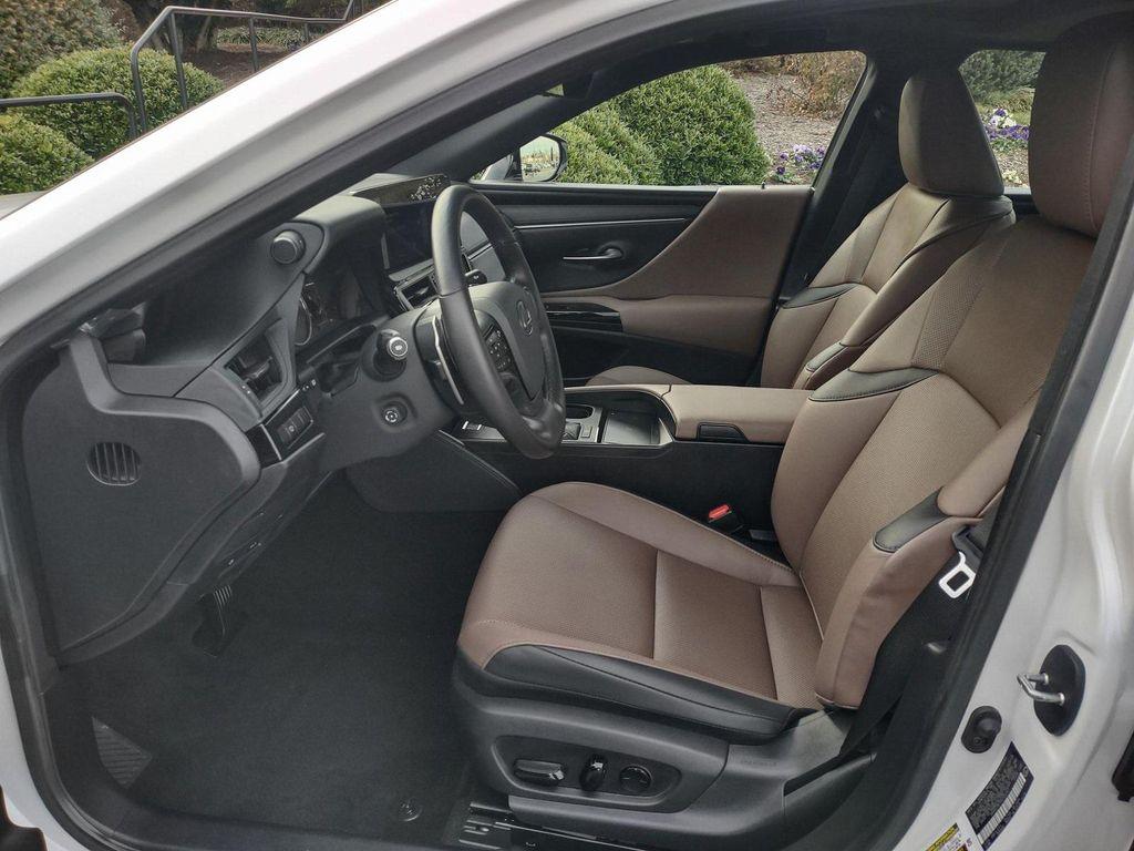 used 2025 Lexus ES 350 car, priced at $42,495