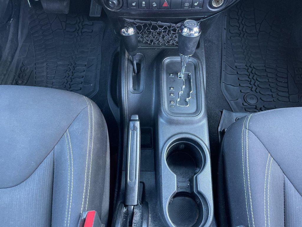 used 2015 Jeep Wrangler Unlimited car, priced at $21,595