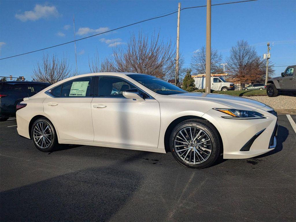 new 2025 Lexus ES 350 car, priced at $49,164