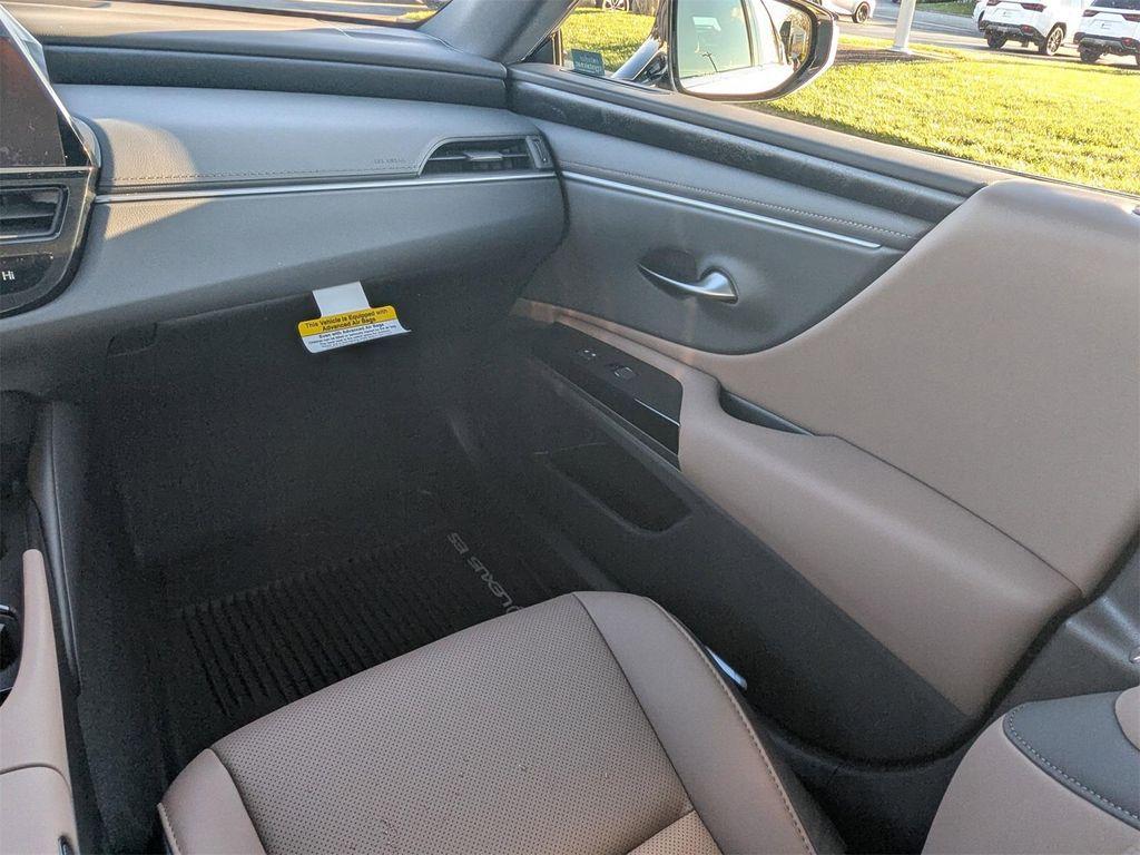 new 2025 Lexus ES 350 car, priced at $49,164