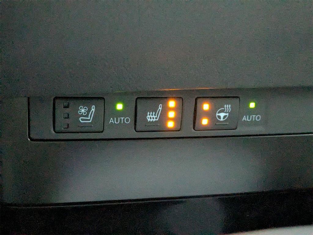 new 2025 Lexus ES 350 car, priced at $49,079