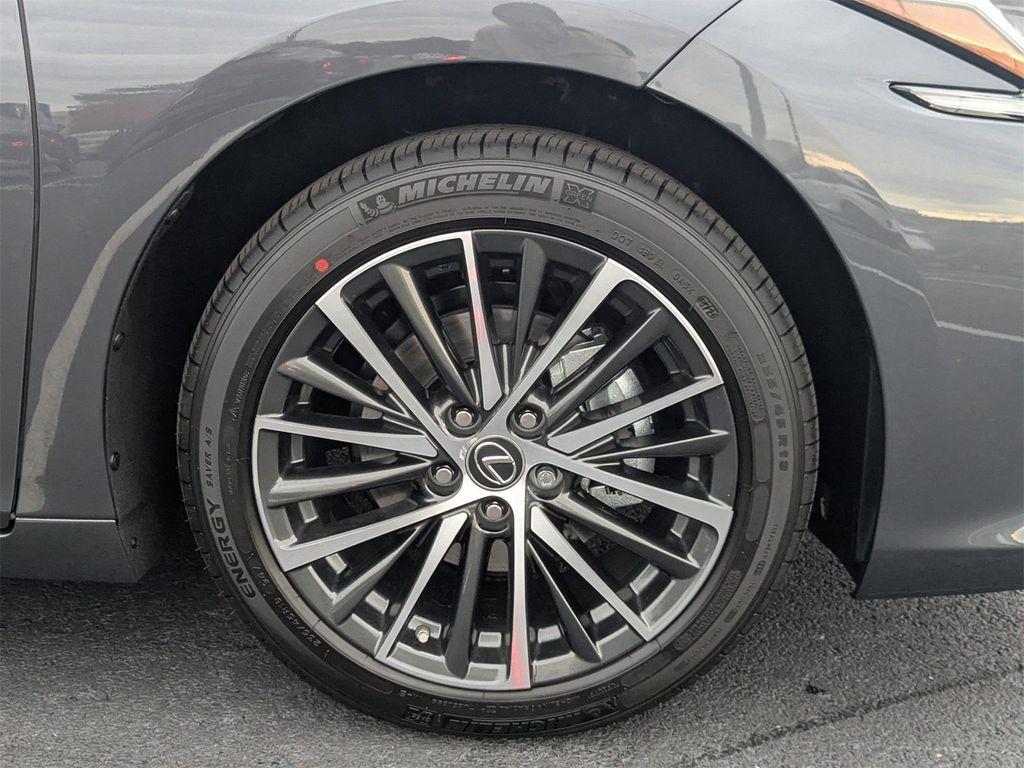 new 2025 Lexus ES 350 car, priced at $49,079