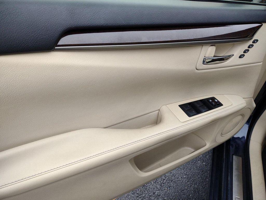 used 2014 Lexus ES 350 car, priced at $14,995