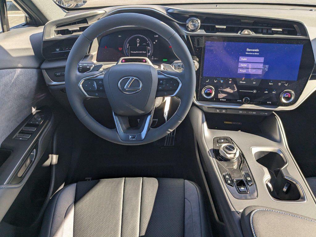 new 2026 Lexus RZ 550e car