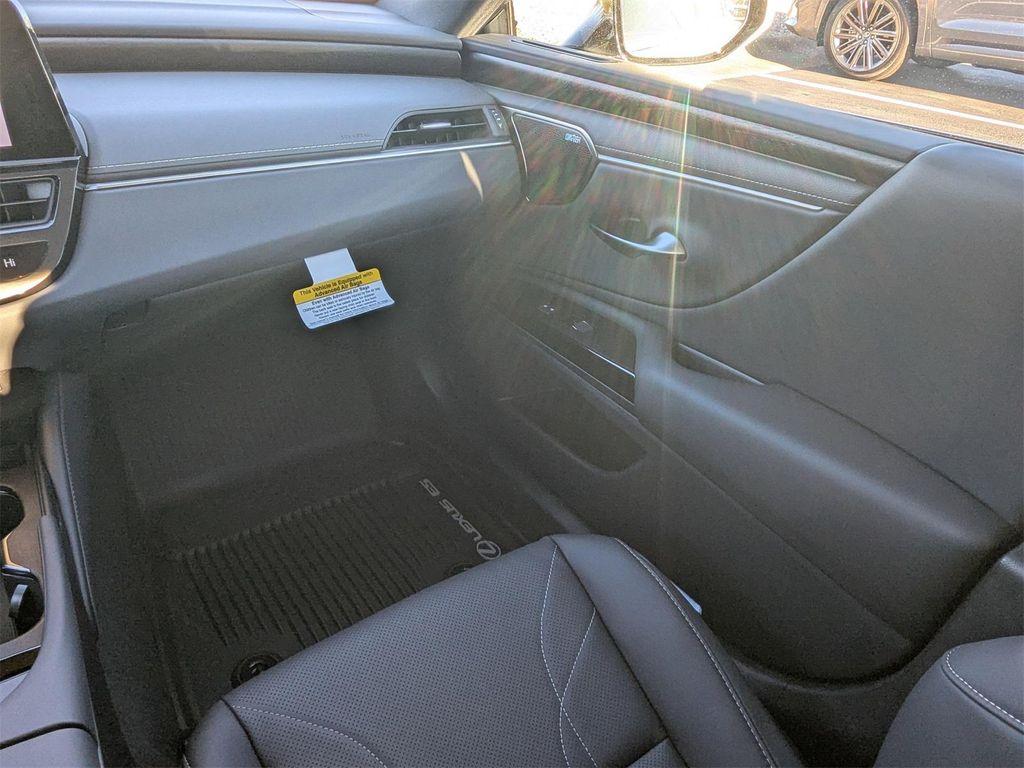 new 2025 Lexus ES 350 car, priced at $56,914