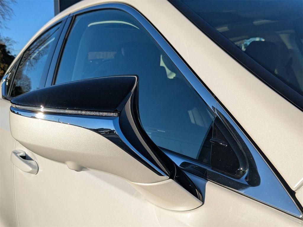 new 2025 Lexus ES 350 car, priced at $56,914