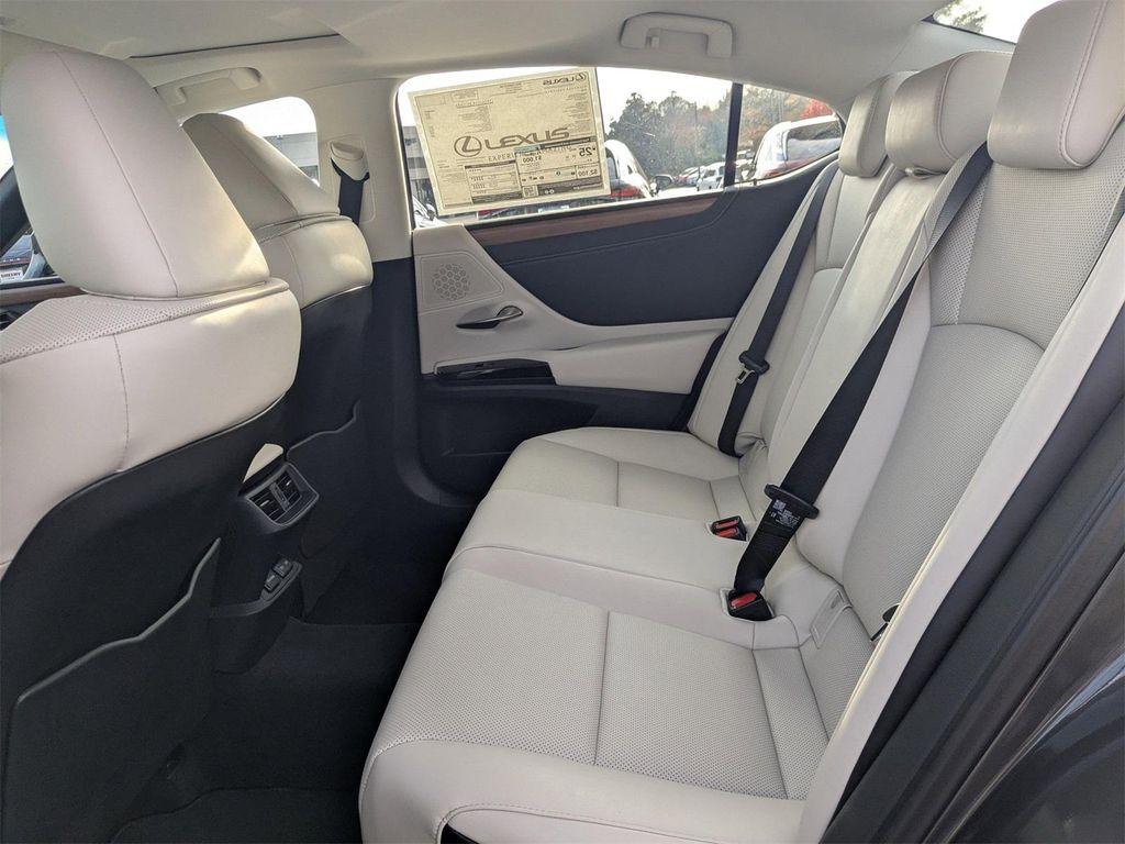 new 2025 Lexus ES 350 car, priced at $48,679