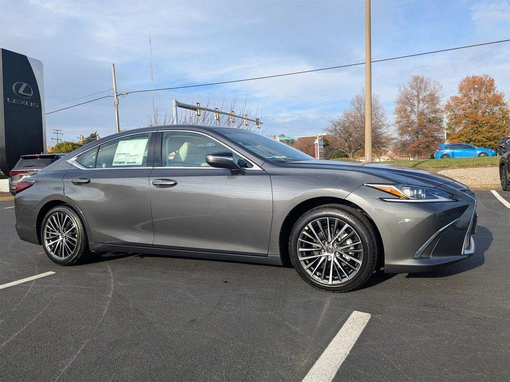 new 2025 Lexus ES 350 car, priced at $48,679