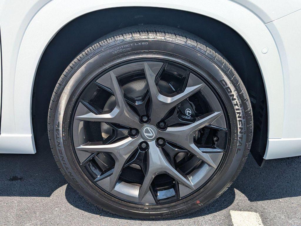 new 2026 Lexus TX 500h car