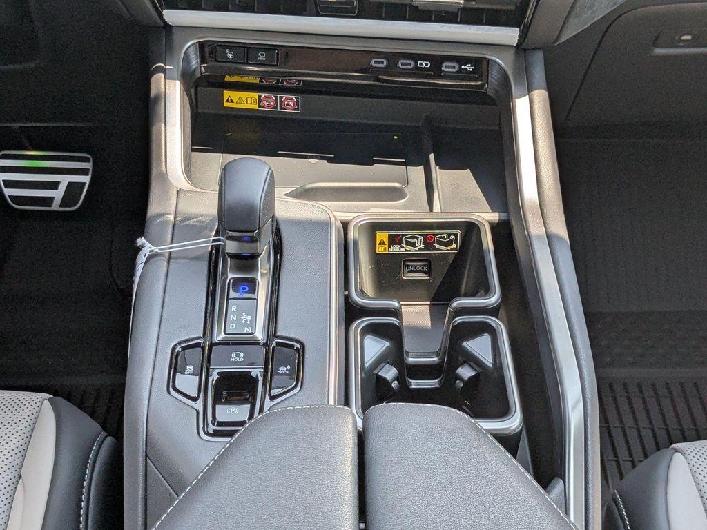 new 2026 Lexus TX 500h car