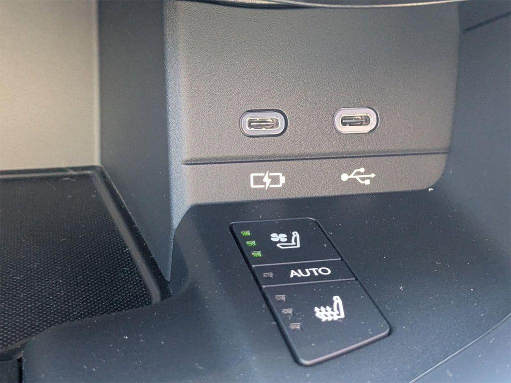 new 2025 Lexus LX 600 car, priced at $117,868