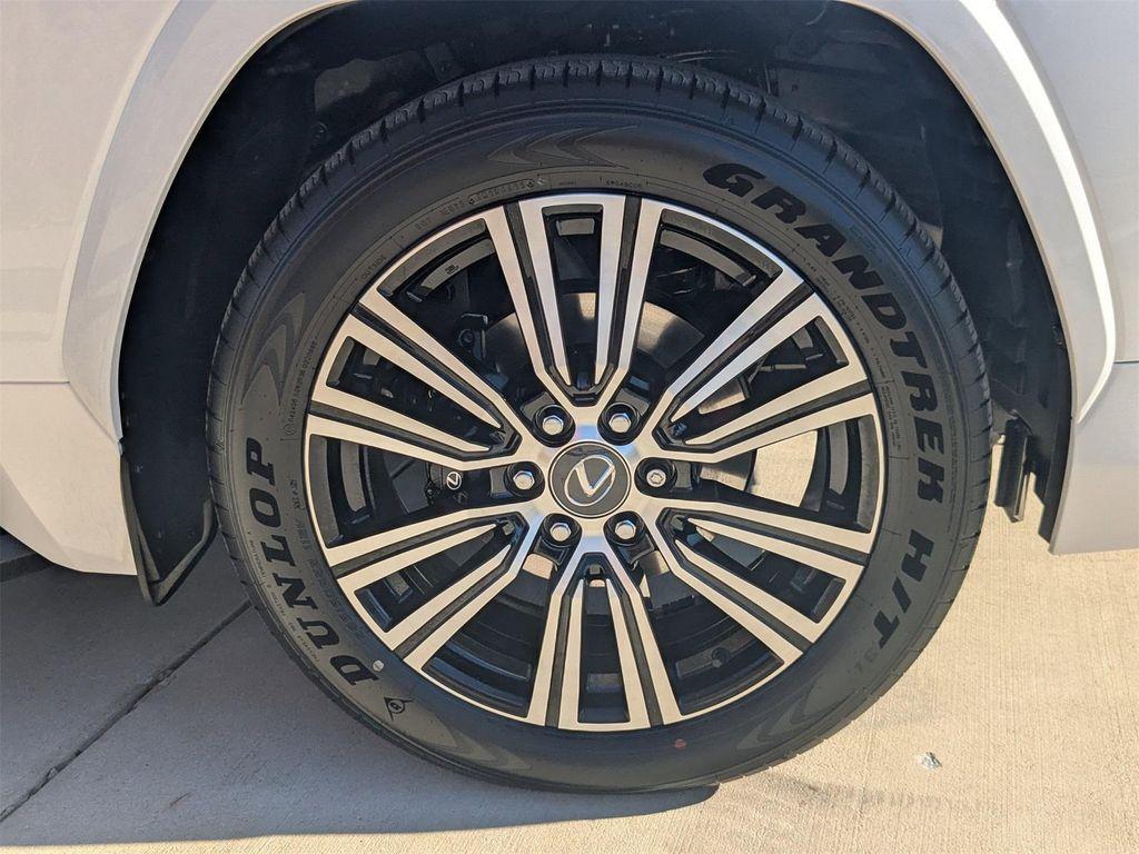 new 2025 Lexus LX 600 car, priced at $117,868