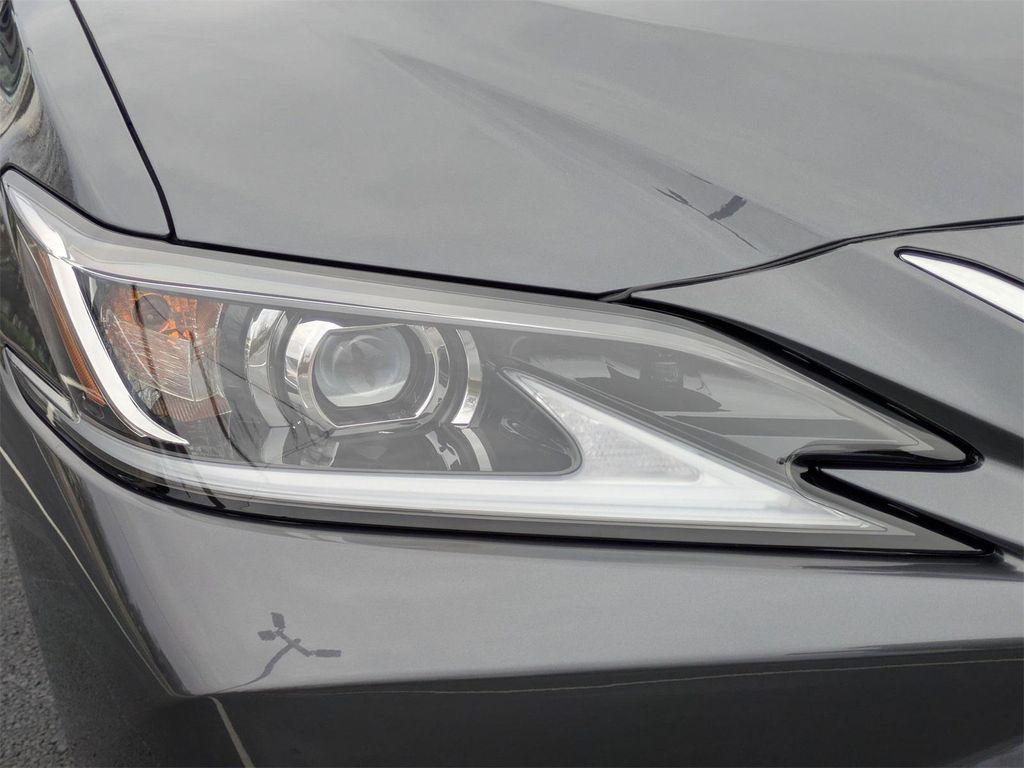 new 2025 Lexus ES 350 car, priced at $48,684