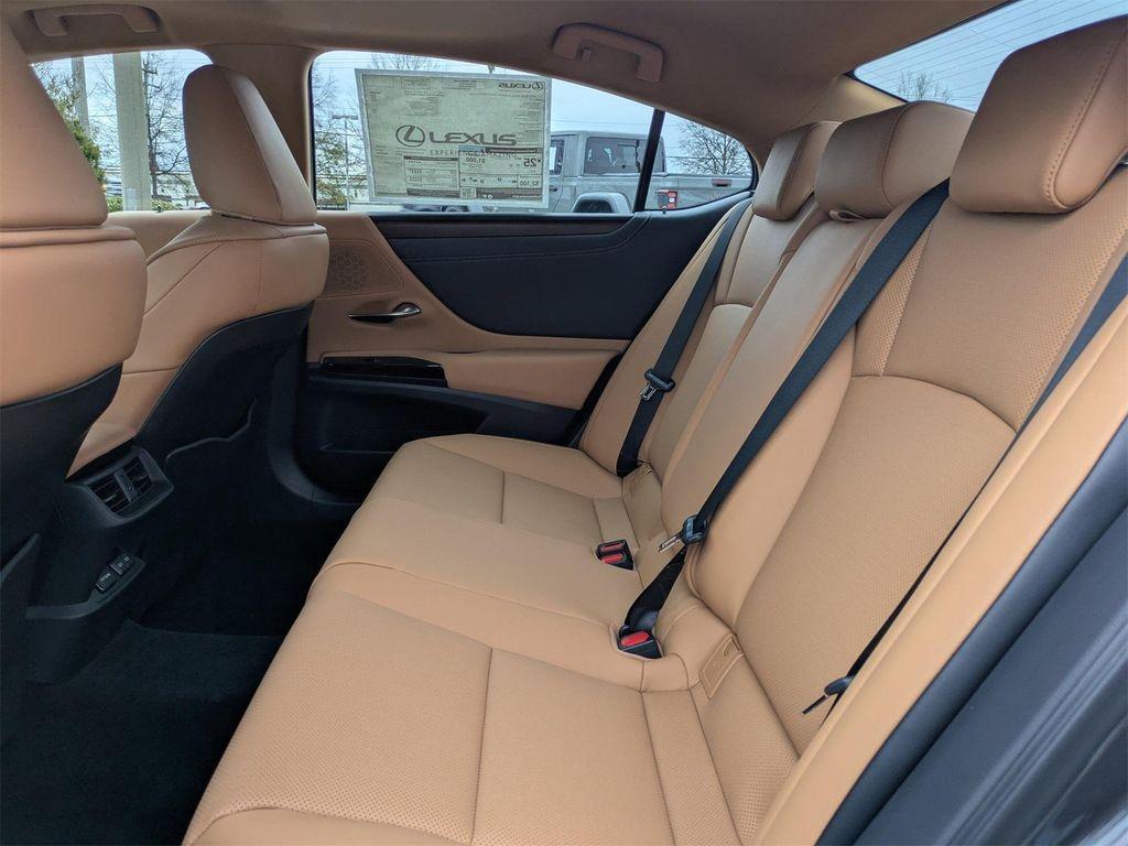 new 2025 Lexus ES 350 car, priced at $48,684