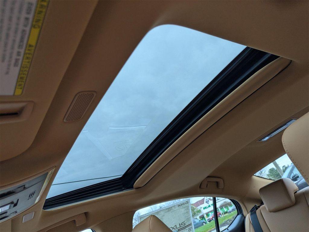 new 2025 Lexus ES 350 car, priced at $48,684