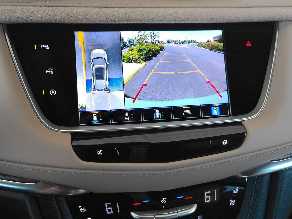 used 2022 Cadillac XT5 car, priced at $32,892