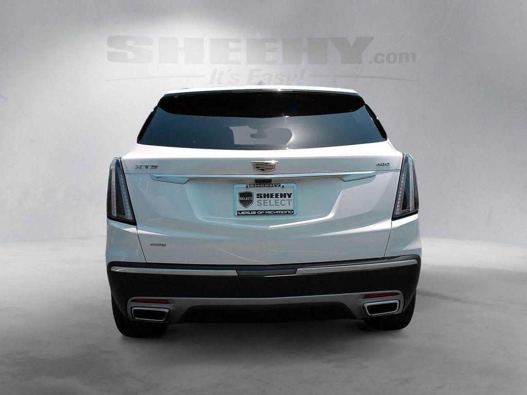 used 2022 Cadillac XT5 car, priced at $32,892