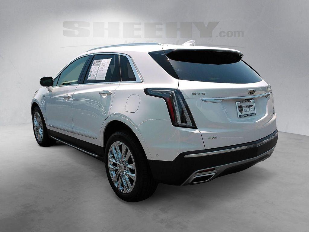 used 2022 Cadillac XT5 car, priced at $32,892
