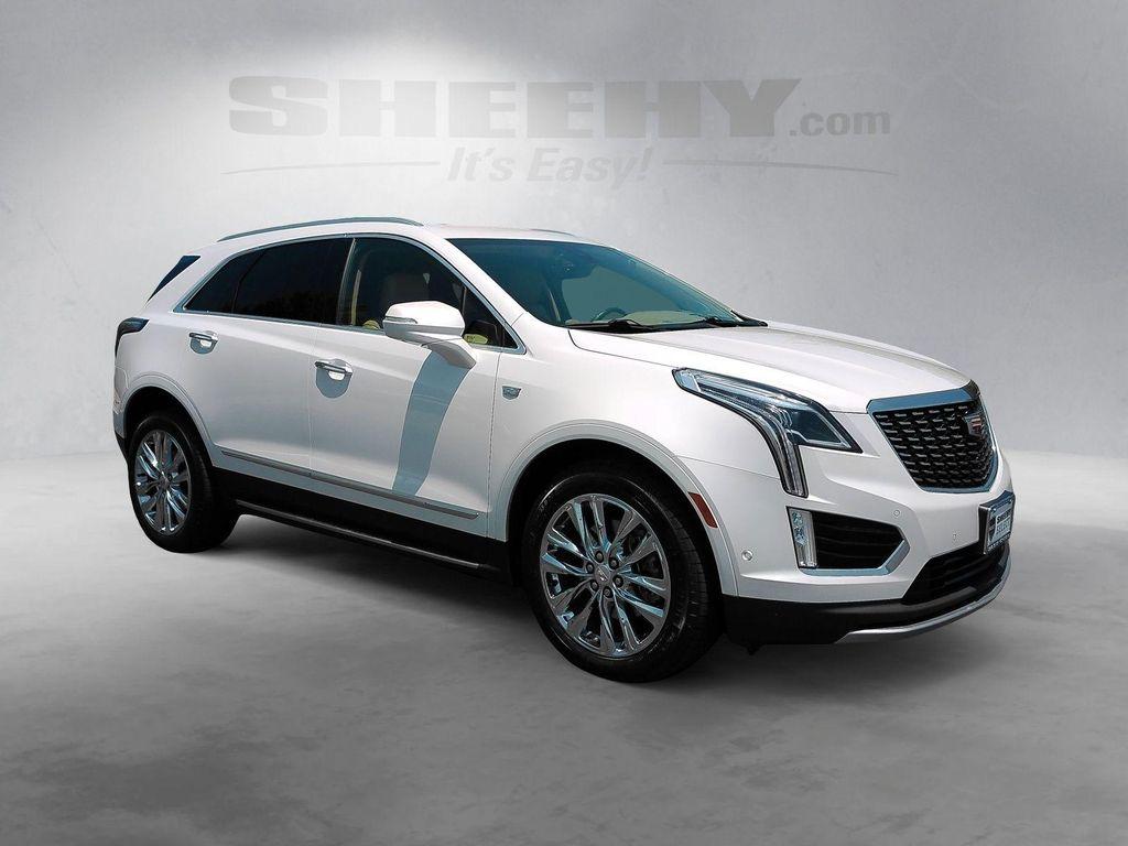 used 2022 Cadillac XT5 car, priced at $32,892