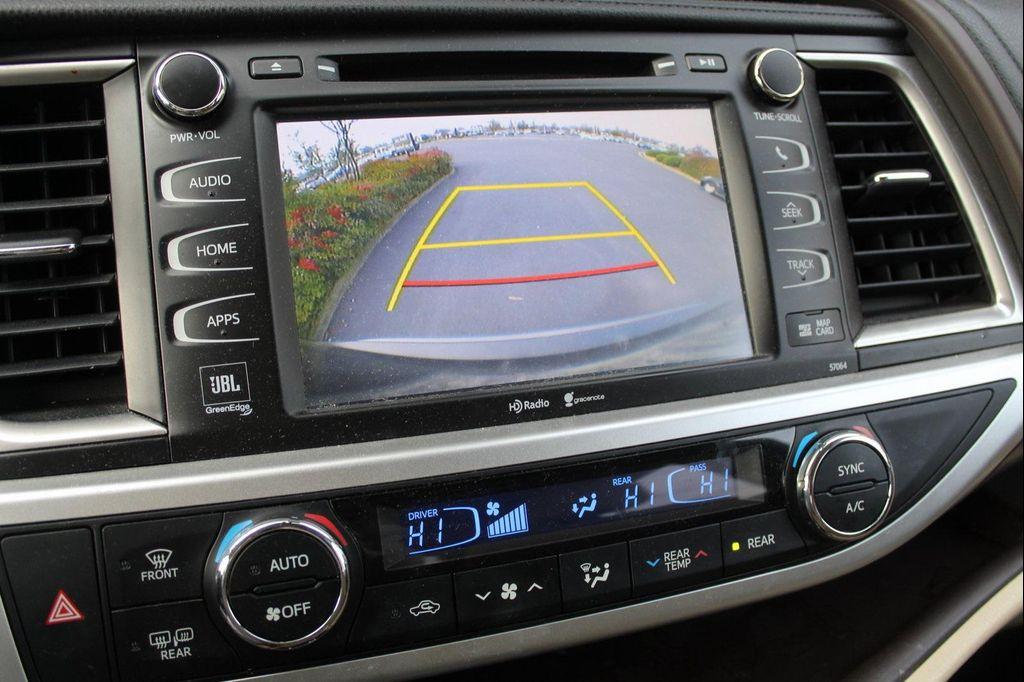 used 2015 Toyota Highlander car, priced at $20,995