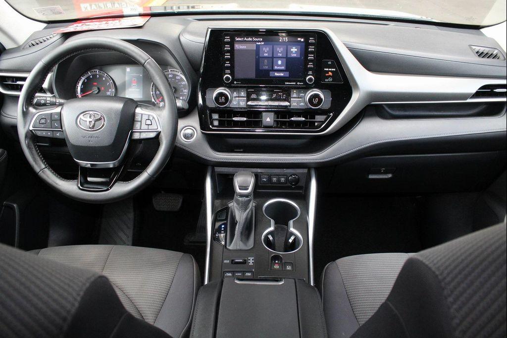 used 2020 Toyota Highlander car, priced at $19,995