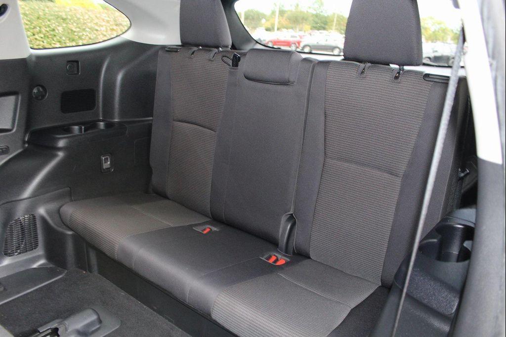 used 2020 Toyota Highlander car, priced at $19,995