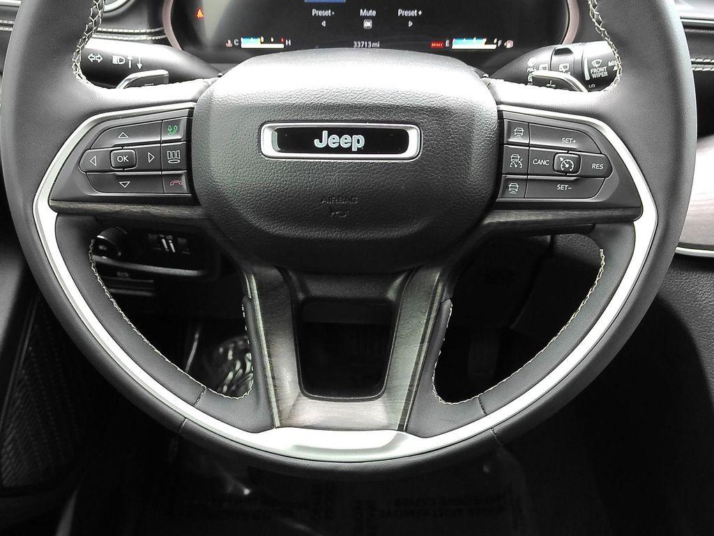 used 2024 Jeep Grand Cherokee car, priced at $36,692
