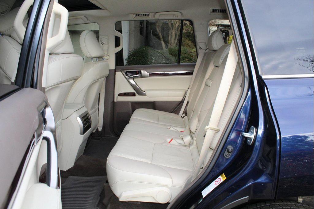 used 2019 Lexus GX 460 car, priced at $29,995